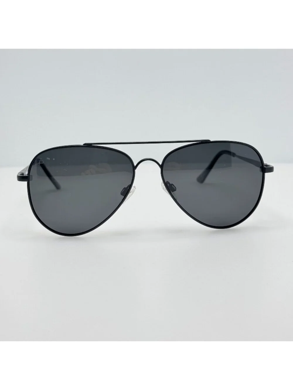 Prive Revaux Sunglasses Showstopper Polarized